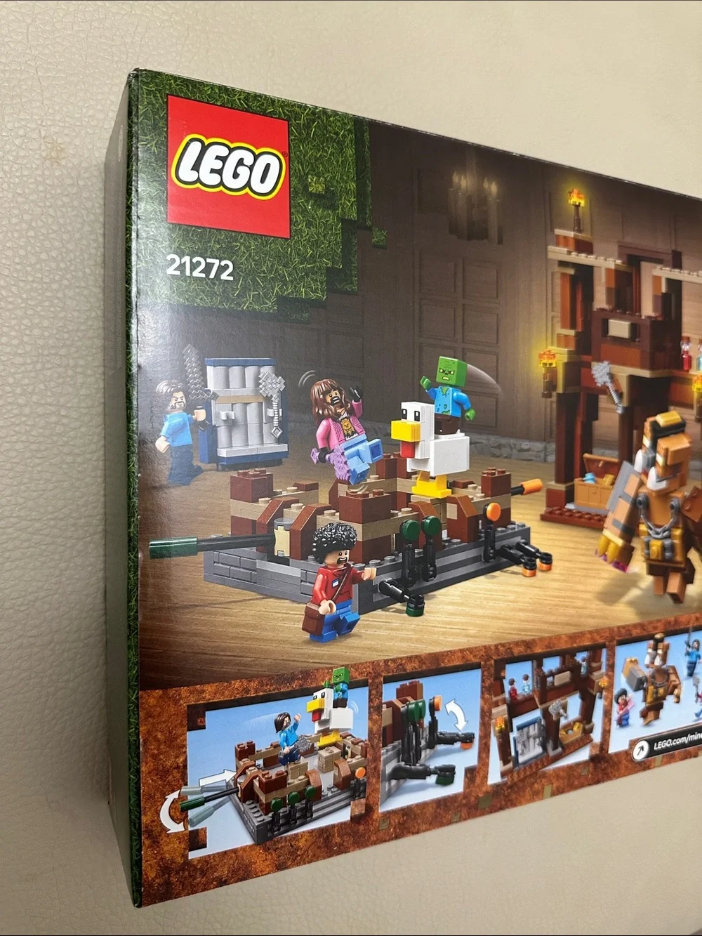 Lego 21272 Woodland Mansion Fighting Ring Minecraft Movie New